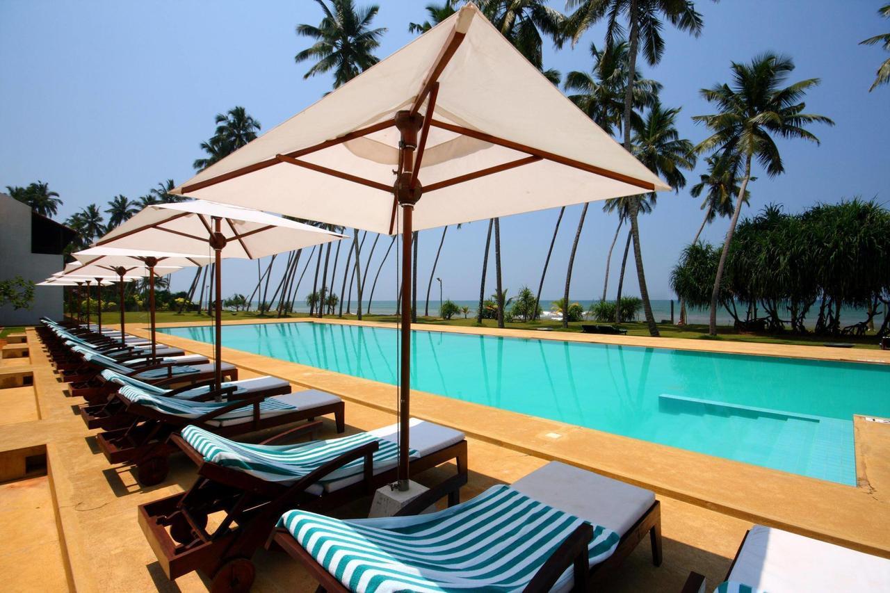 Grand Beach Wadduwa Esterno foto