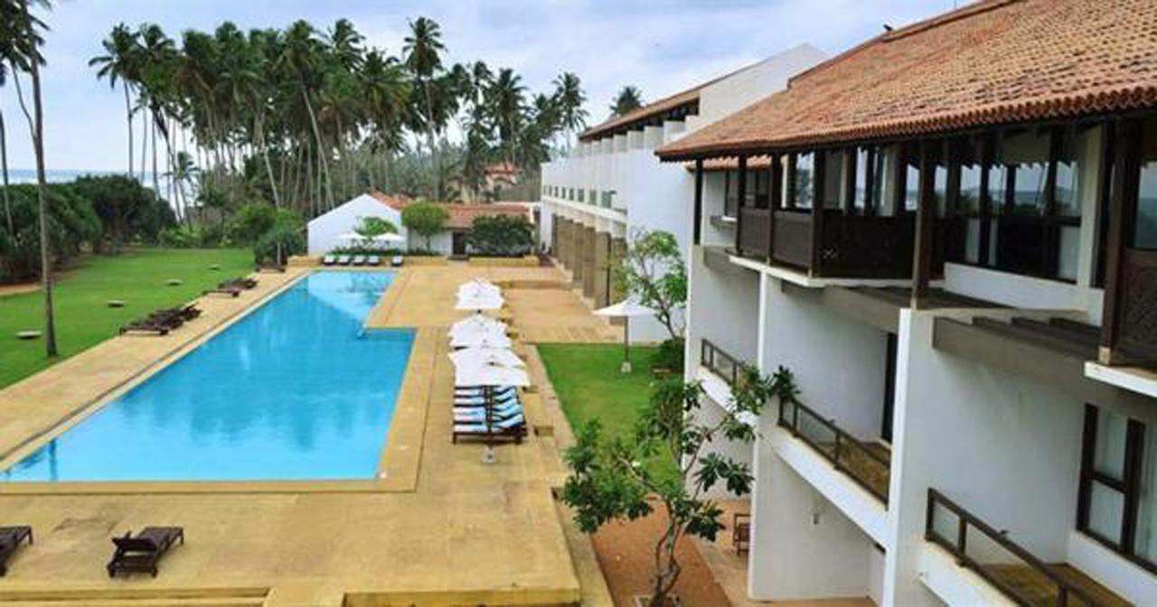 Grand Beach Wadduwa Esterno foto